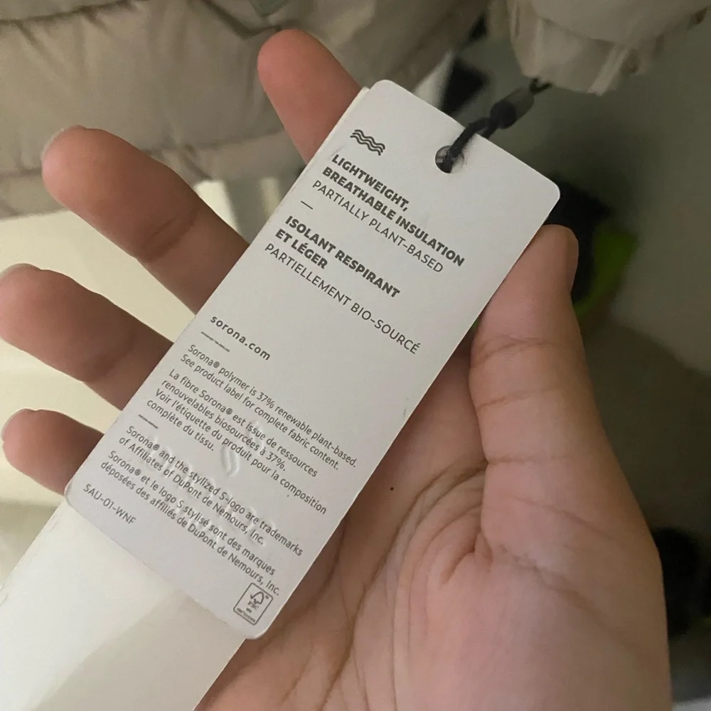 SELLING 2 BRAND NEW COATS NAUTICA AND CALVIN KLEIN - Picture 5 of 6